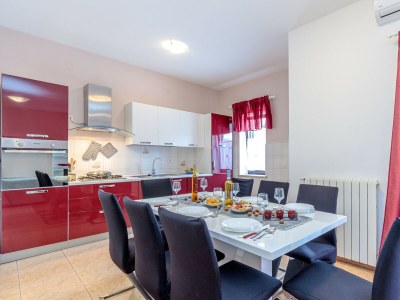 Apartment - Apartment Terlevic with Terrace - Features photo 8