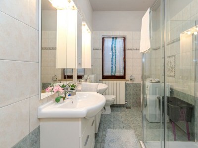 Apartment - Apartment Terlevic with Terrace - Features photo 17