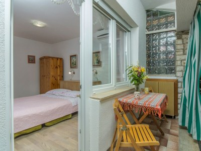 Apartment Apartments Cupar - Jedro, 100 m from the beach - Features photo 16