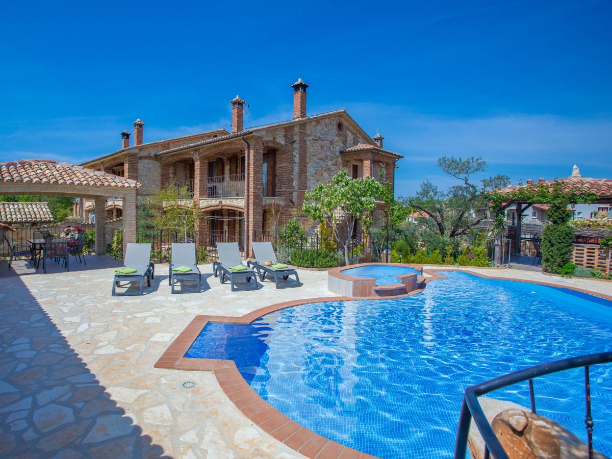 Holiday apartment Manuel Ograde II