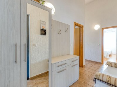 Apartment Apartments Covic - Two-Bedroom Apartment Red A3 - Features photo 7