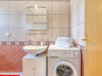 Apartment Apartments Covic - Two-Bedroom Apartment Red A3 - Features photo 15