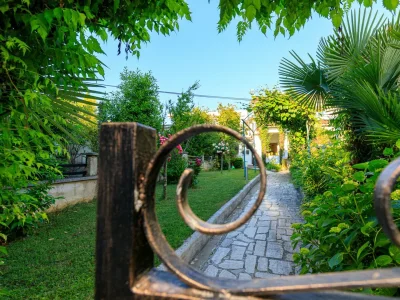 Apartment Apartments Cupar - Valentina, 100 m from the beach - Outdoor photo 9