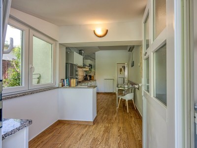 Apartment Apartments Cupar - Valentina, 100 m from the beach - Features photo 20