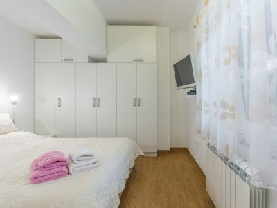 Apartment Apartments Cupar - Stefania, 100 m from the beach - Features photo 11