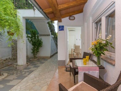 Apartment Apartments Cupar - Stefania, 100 m from the beach - Features photo 21