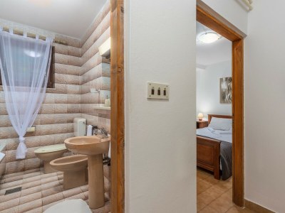 Apartment Rakovac - Ground Floor Apartment A3 with Terrace - Features photo 17