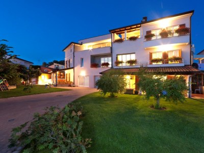 Holiday apartment Irena No.1 - Outdoor photo 7