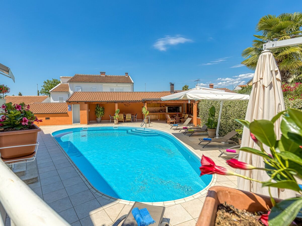 Holiday apartment Irena No.4