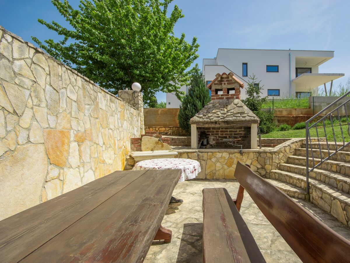 Apartment Apartment Complex Kajic Ljiljana - Studio Apartment Ljiljana II with Balcony and Sea View - Outdoor photo 2