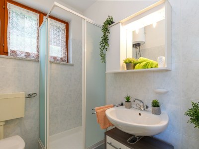 Apartment Jasminka - Apartment No.1 with Balcony and Beautiful Sea View - Features photo 27