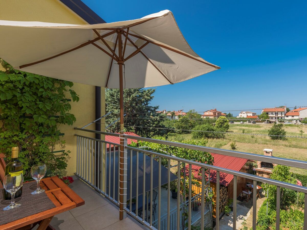 Apartment - Apartment Nensi with Balcony