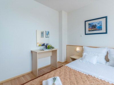 Apartment - Apartment Nensi with Balcony - Features photo 12