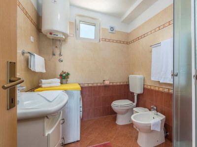 Apartment - Apartment Nensi with Balcony - Features photo 13