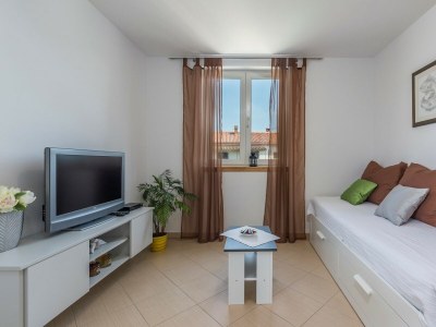 Apartment - Apartment Nensi with Balcony - Features photo 15