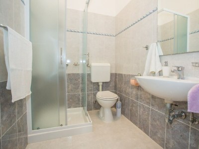 Apartment Apartments Staver - Apartment No.2 with Terrace and Garden View - Features photo 13