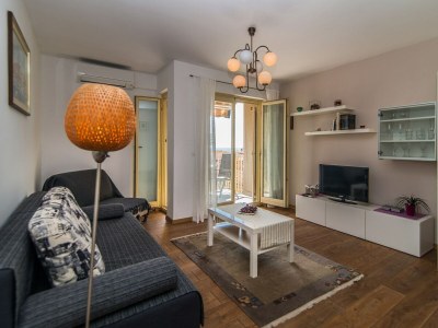 Apartment - Apartment Vesna Kandlerova with Sea View - Outdoor photo 2