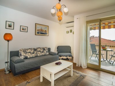 Apartment - Apartment Vesna Kandlerova with Sea View - Features photo 6