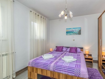 Apartment Kardumovic - One-Bedroom Apartment No.1 Purple - Features photo 15