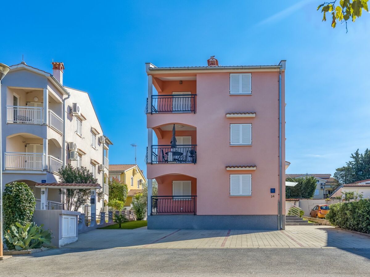 Apartment Kardumovic - One-Bedroom Apartment No.3 Green