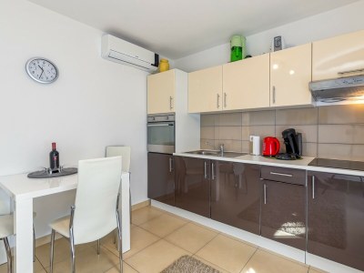 Apartment Kardumovic - One-Bedroom Apartment No.3 Green - Features photo 6
