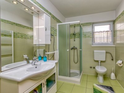 Apartment Kardumovic - One-Bedroom Apartment No.3 Green - Features photo 9