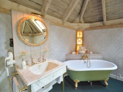 Holiday house Cozy holiday home in Volkel with Sauna - Features photo 26