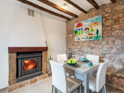 Farmhouse Belvilla by OYO Masia Vinaixa - Features photo 14