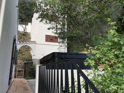 Holiday house Attraktive und luxuriöse Villa mit Pool-Jacuzzi - Outdoor photo 8