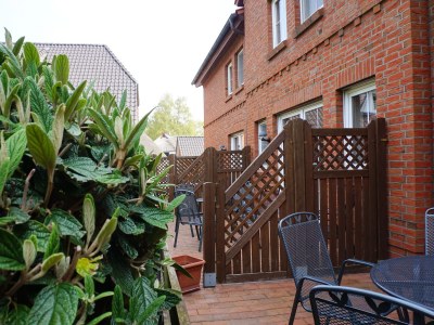 Holiday apartment Am Deckbusch / Holiday Apartment 1 - Outdoor photo 4