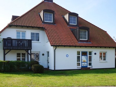 Holiday apartment Am Darßwald, Haus O, FeWo 5 - Outdoor photo 5