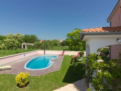 Villa Villa Joy with private pool - Outdoor photo 2