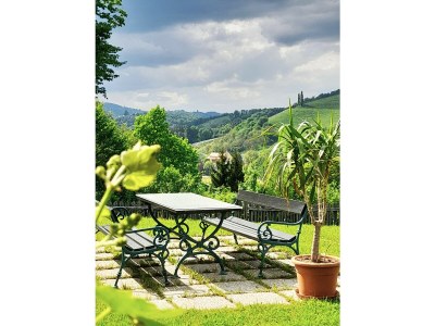 Holiday house The Styrian house on Seggauberg - Outdoor photo 2