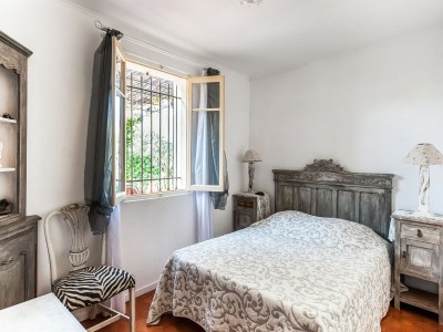 Holiday house Holiday Home in Lorgues with Pool and Terrace - Features photo 16