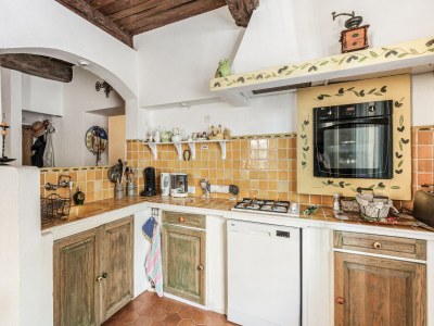 Holiday house Holiday Home in Lorgues with Pool and Terrace - Features photo 27