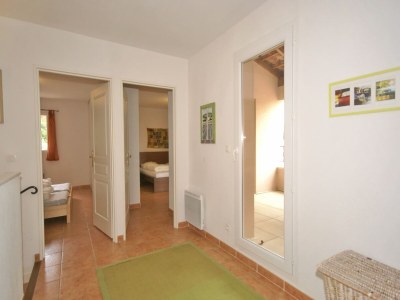 Villa Villa in Saumane near Golf Course and Pool - Features photo 15