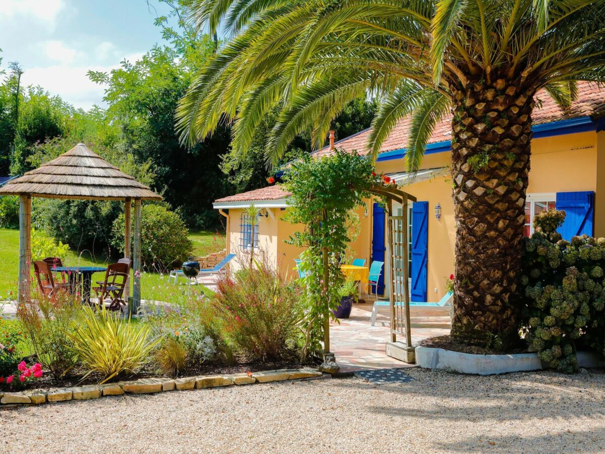 Villa Villa in Frankreich mit Pool & Strandnähe - Outdoor photo 3