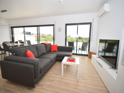 Villa Comfortable villa in Coto with swimming pool - Features photo 27