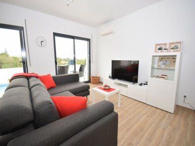 Villa Comfortable villa in Coto with swimming pool - Features photo 30