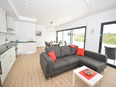 Villa Comfortable villa in Coto with swimming pool - Features photo 34