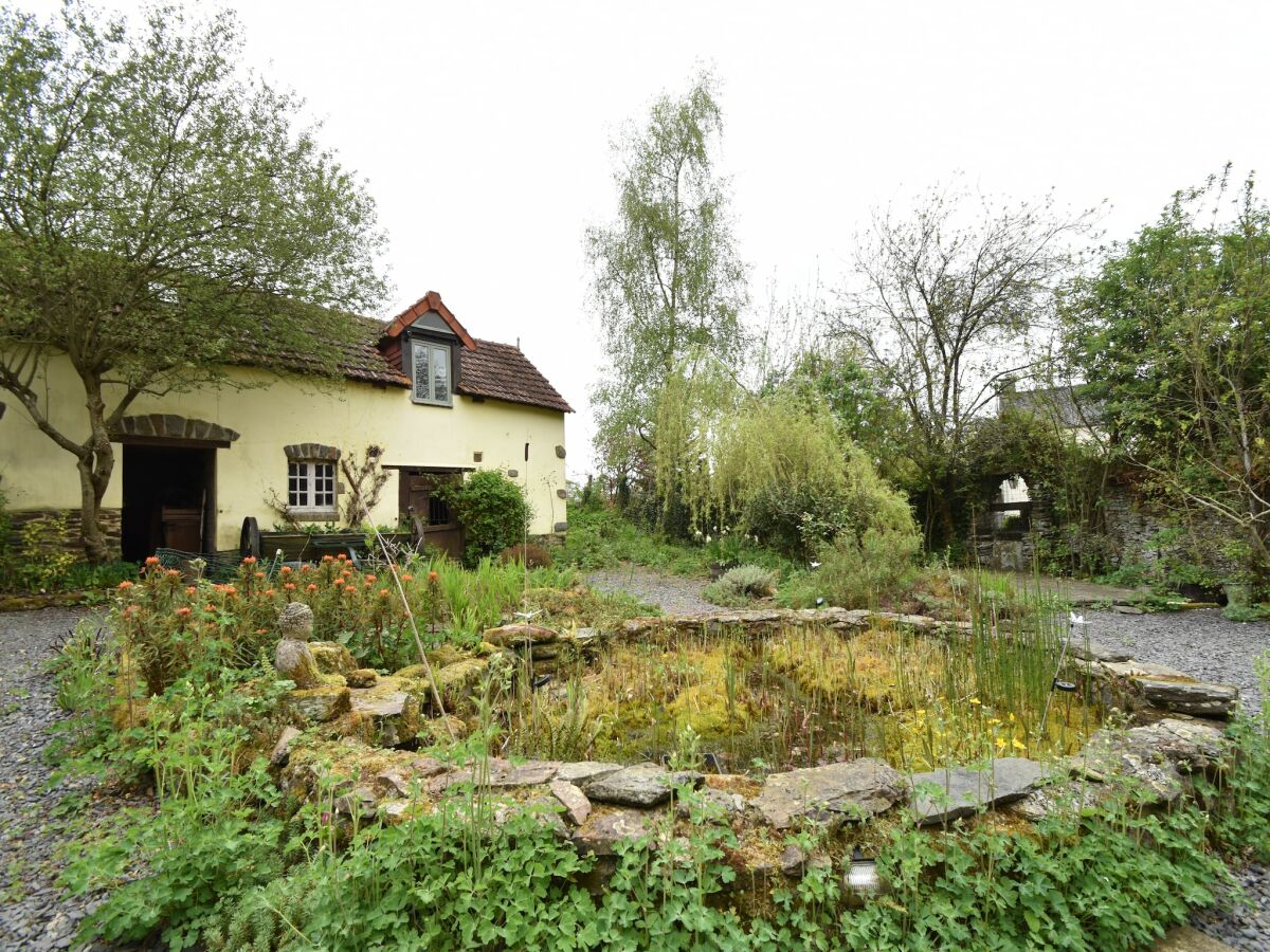 Holiday house Quiet Normandy Hideaway