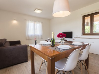 Holiday house Nina with a heated pool - Features photo 13