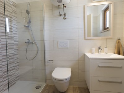 Holiday house Nina with a heated pool - Features photo 17