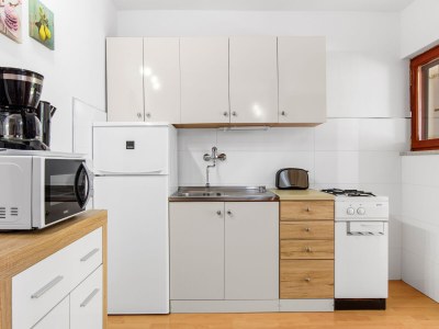 Holiday house House sole, heated pool - Features photo 17