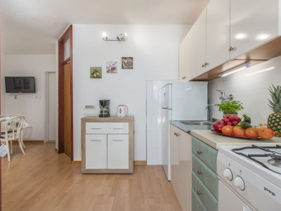 Holiday house House sole, heated pool - Features photo 19