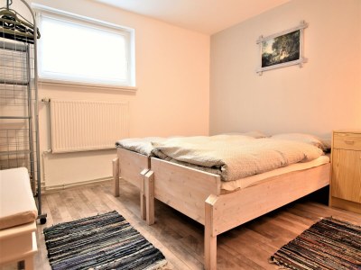 Apartment Cozy Apartment with Garden - Features photo 11