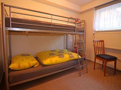 Apartment Cozy Apartment with Garden - Features photo 13