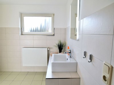 Apartment Cozy Apartment with Garden - Features photo 20