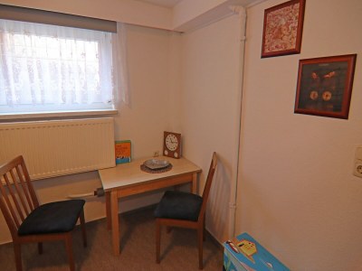 Apartment Cozy Apartment with Garden - Features photo 24