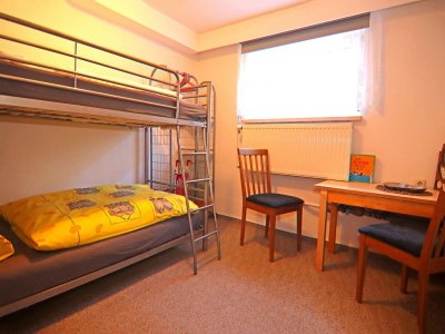 Apartment Cozy Apartment with Garden - Features photo 27